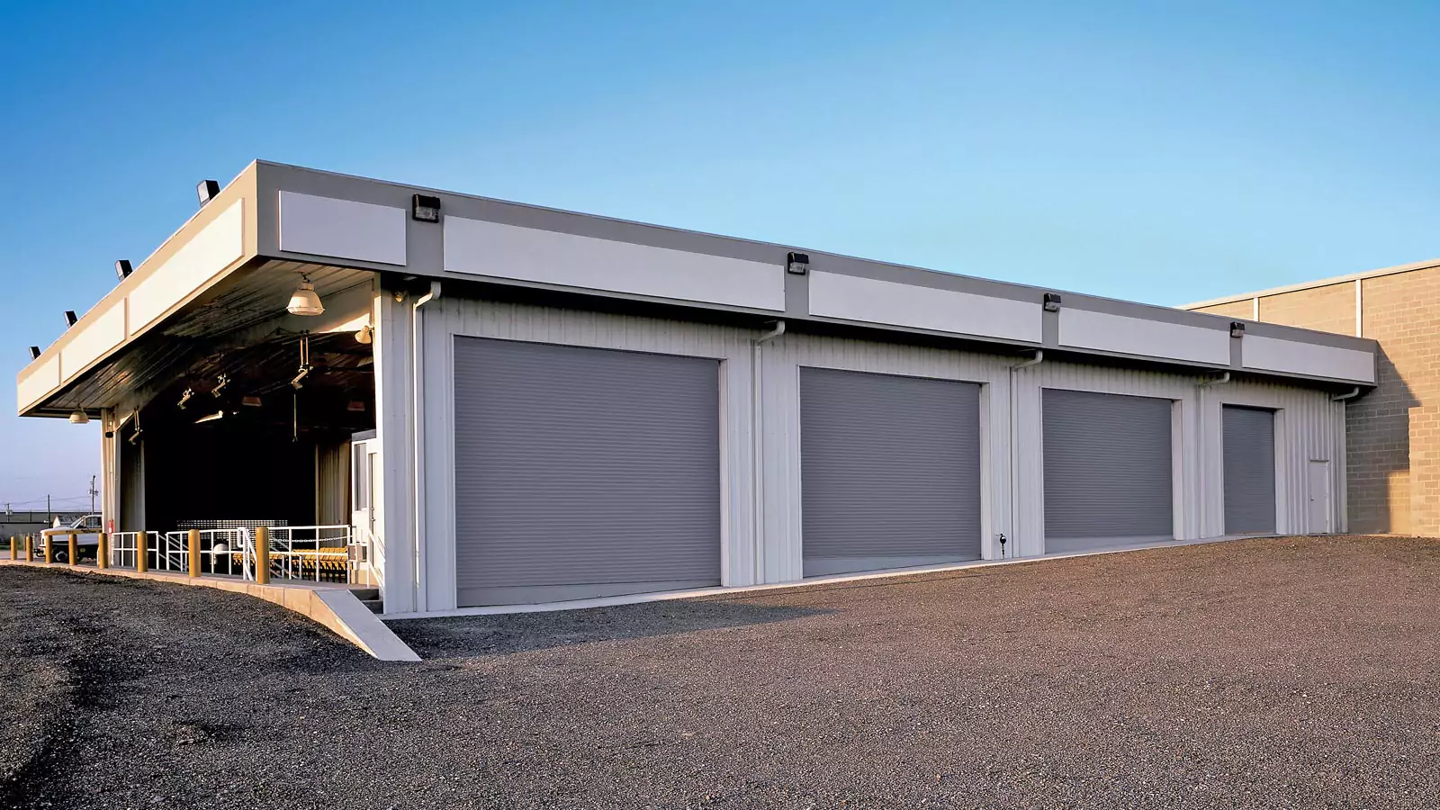 Rolling Service Commercial Doors