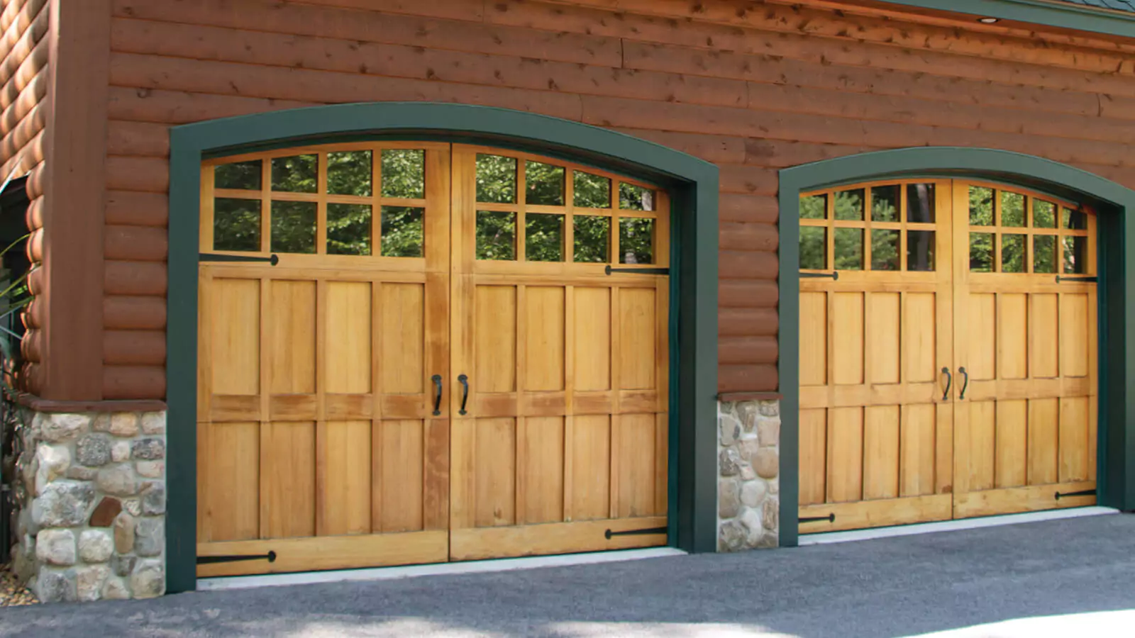 Signature® Carriage Garage Doors